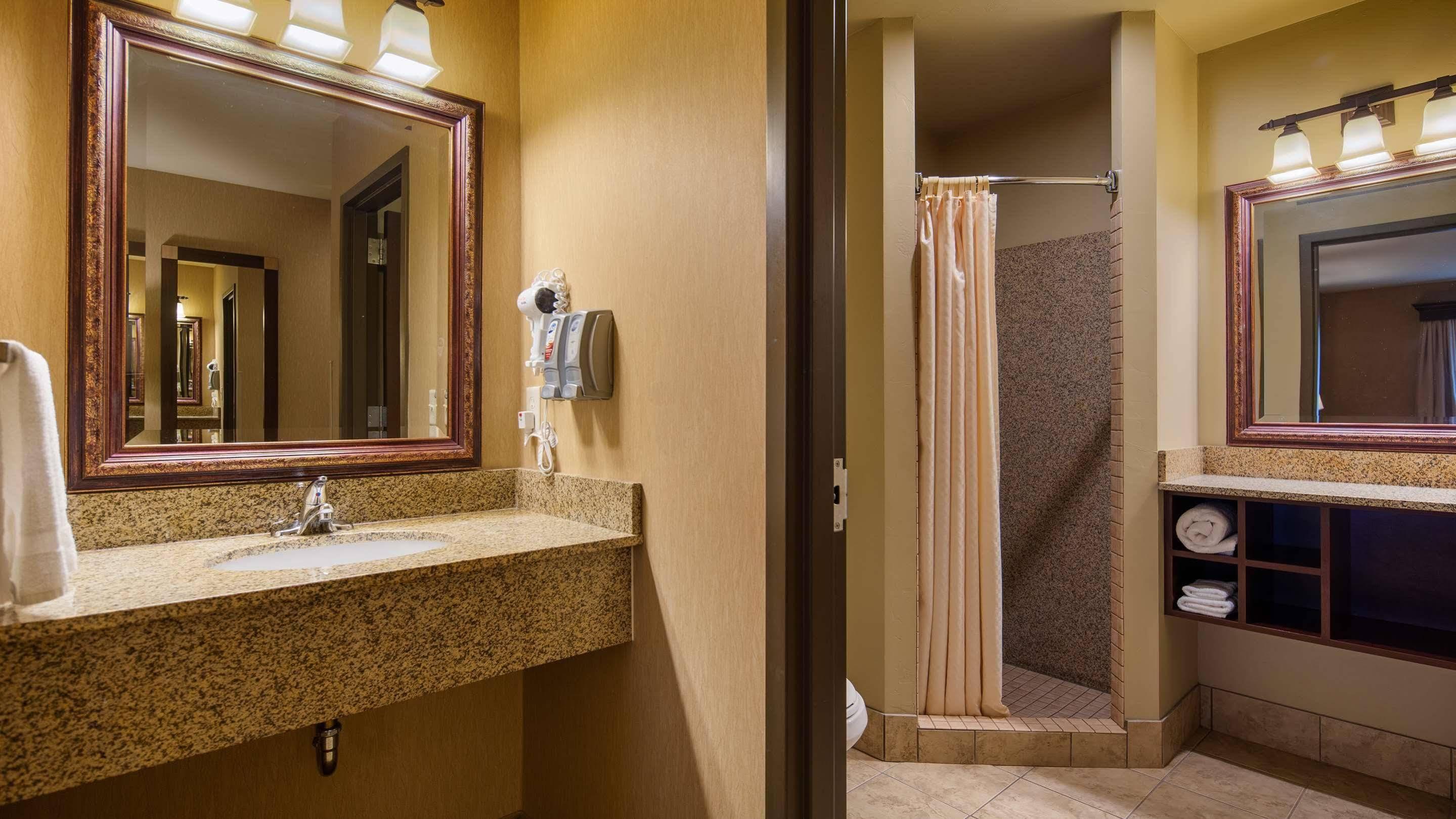Crandon Inn & Suites Kültér fotó