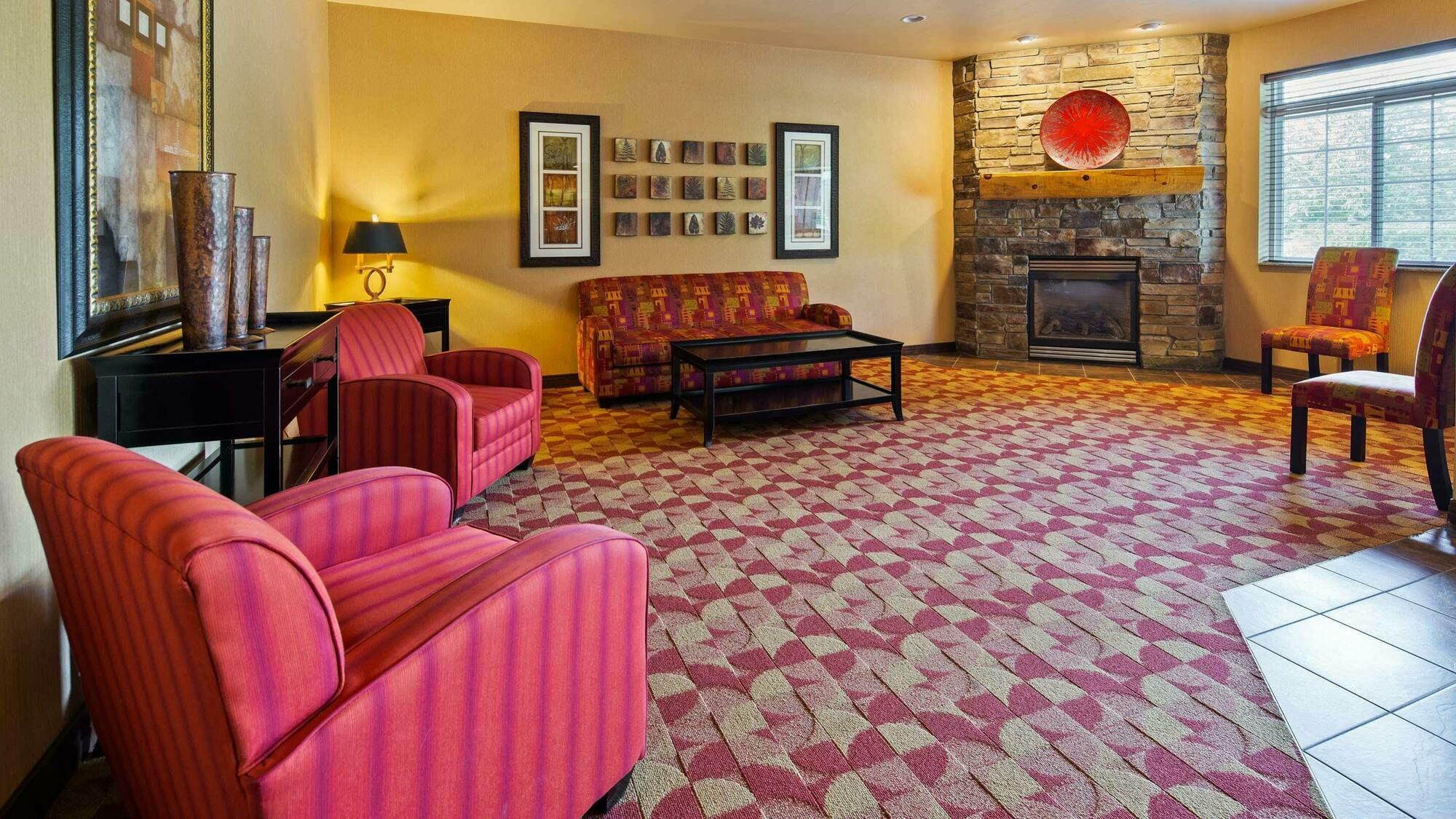 Crandon Inn & Suites Kültér fotó